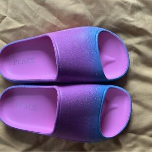 PLACE Kids Purple and Blue Slide Sandals
